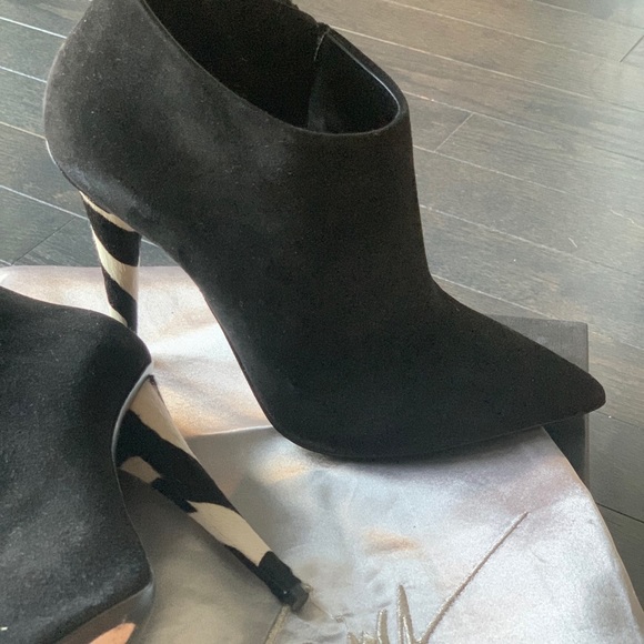Giuseppe Zanotti Black Suede Ankle Boots EU 37 - Picture 6 of 10